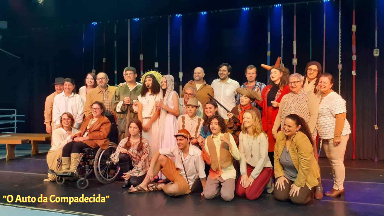 FIC promove 10° Festival de Teatro de Indaial e 7° Festival Estudantil de Esquetes Teatrais de 23 a 28 de agosto 1 Fundacao Indaialense de Cultura FIC 2 Easy Resize.com
