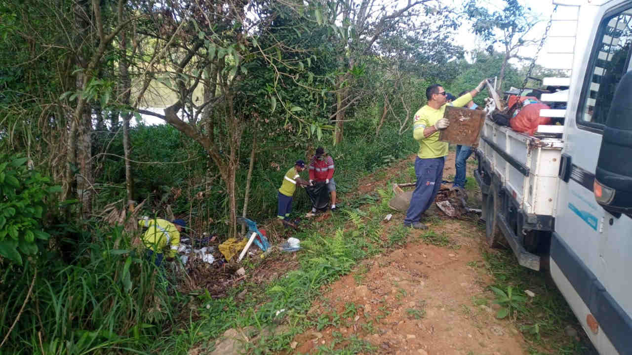 Duas toneladas de lixo recolhidas em Indaial no Dia Mundial da Limpeza 1 Indaial
