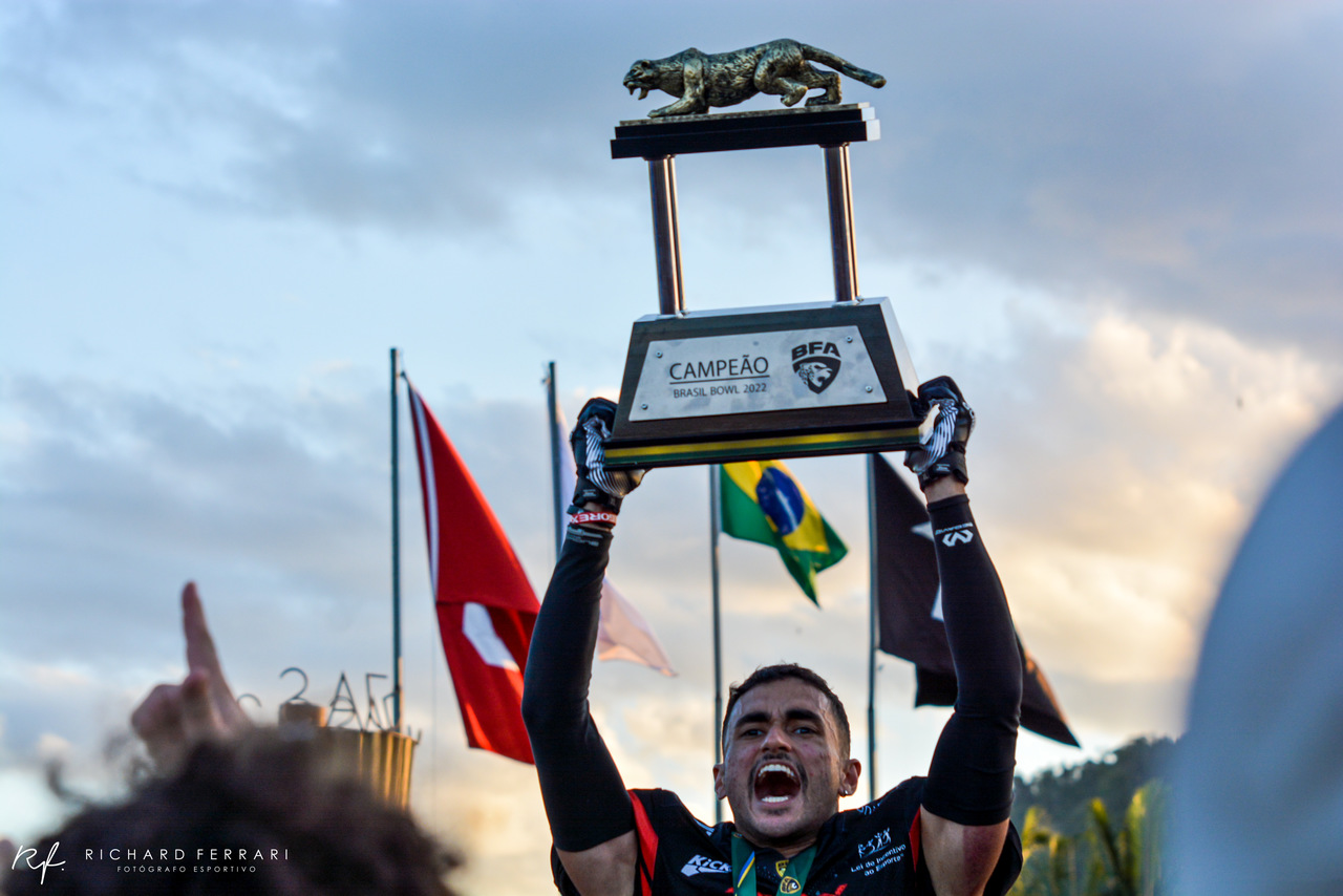 T-Rex vence Atlético-MG e é o primeiro tricampeão nacional de futebol americano. 2 DSC 7244 Easy Resize.com