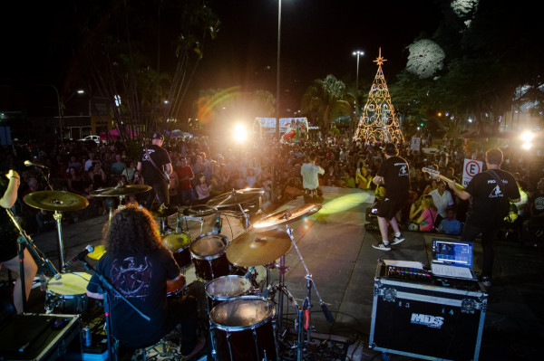Programação natalina do fim de semana proporcionou novas atrações à comunidade 1 Natal Indaial 2