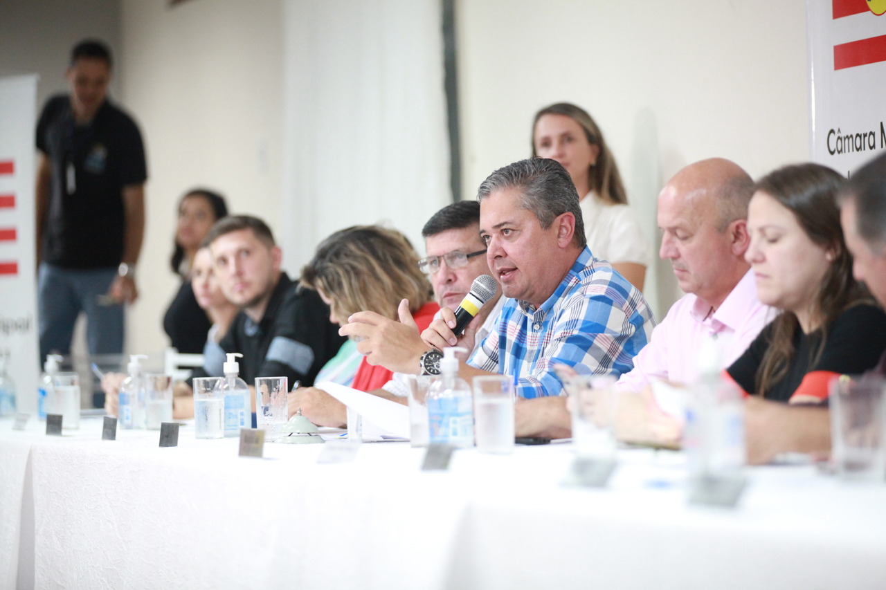 Primeira Sessão Itinerante da Câmara de Blumenau teve grande participação da comunidade 2 Camara de Blumenau Itinerante