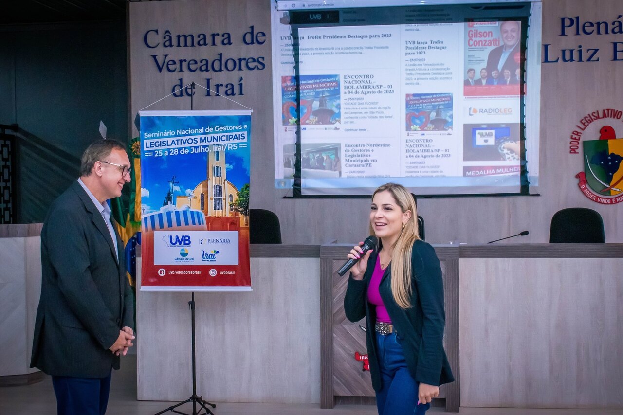 Vereadora de Indaial tem trabalho reconhecido nacionalmente 1 Fernanda Santos2