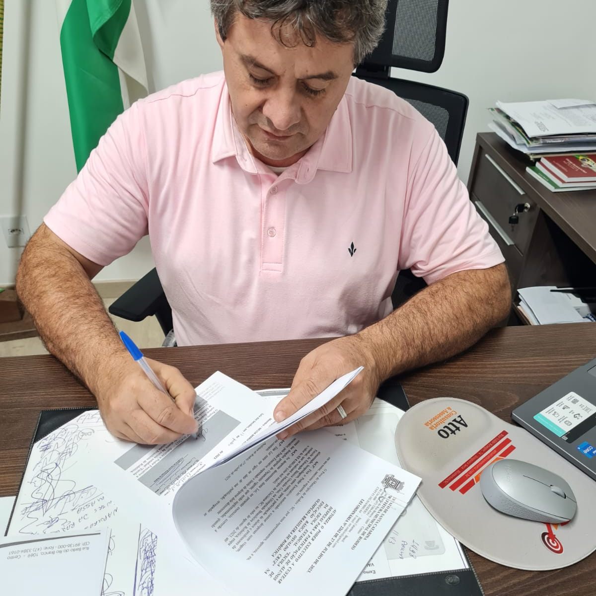 Prefeito Valcir autoriza custeio para alunos representarem Rodeio na Olimpíada Brasileira de Robótica 1 Prefeito Valcir Ferrari