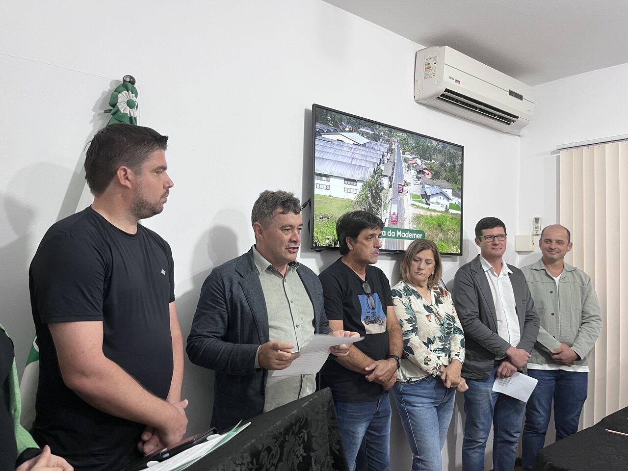 Airton Souza assume prefeitura de Rodeio 1 IMG 2327 Easy Resize.com