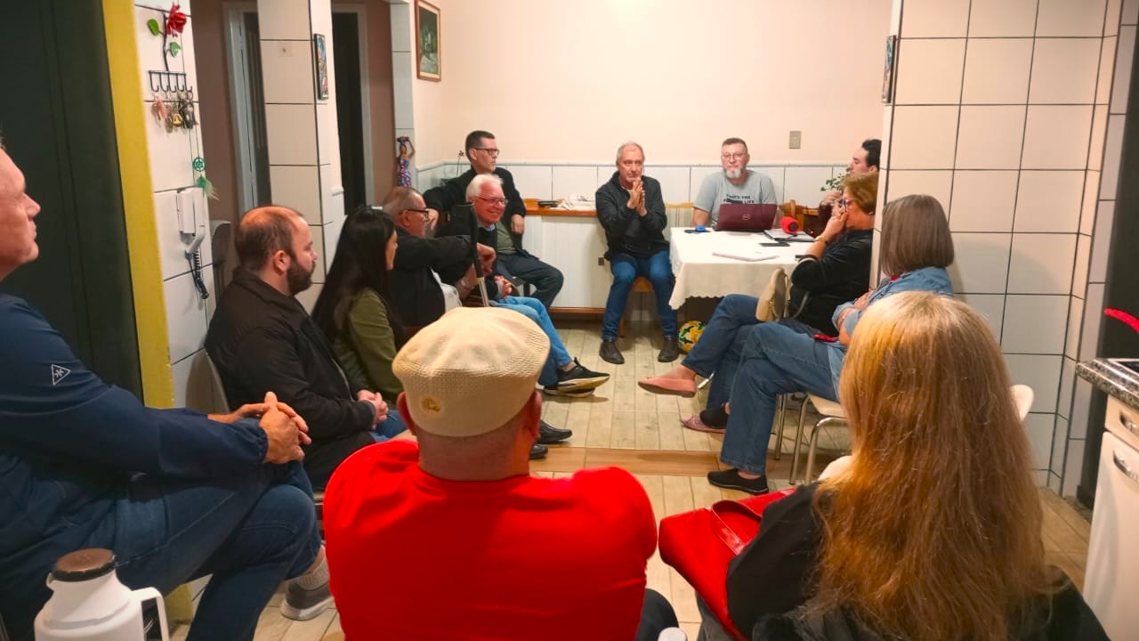 PT realiza Encontro Regional em Indaial para Planejar Eleições Municipais de 2024 1 PT Indaial