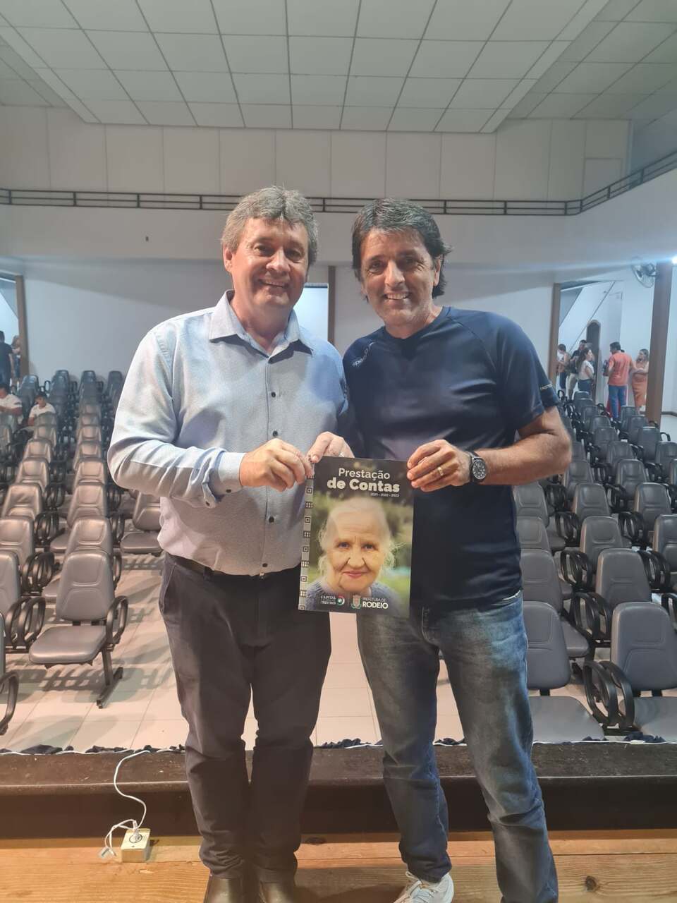 Partido dos Trabalhadores de Rodeio apresenta pré-candidato a vice-prefeito para as Eleições Municipais 1 Valcir e Paulo Sergio Easy Resize.com