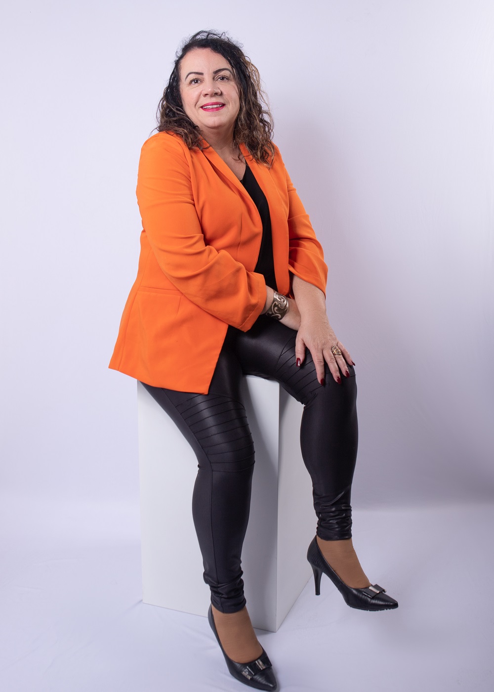 Palestra sobre comunicação assertiva, nessa segunda-feira, 18, para mulheres empreendedoras 1 jornalista Liliani Bento.1