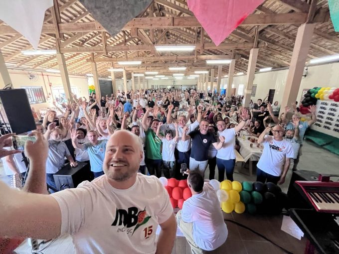 Fortalecimento do MDB e a dificuldade em abrir mão da cabeça de chapa em Indaial 1 Roger