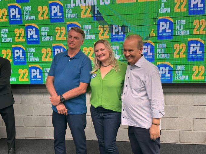 Advogada Damaris anuncia pré-candidatura à Prefeitura de Ascurra pelo PL 1 WhatsApp Image 2024 04 23 at 17.29.57 1 Easy Resize.com