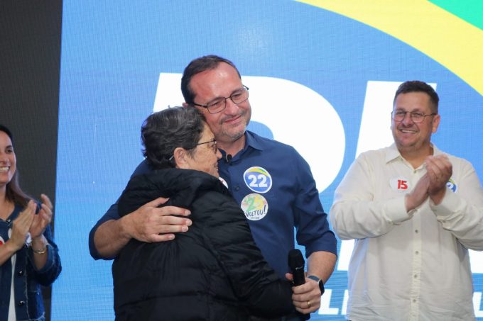 Flávio Buzzi e Rangel Bonatti são homologados candidatos em Timbó 1 WhatsApp Image 2024 08 02 at 23.39.21