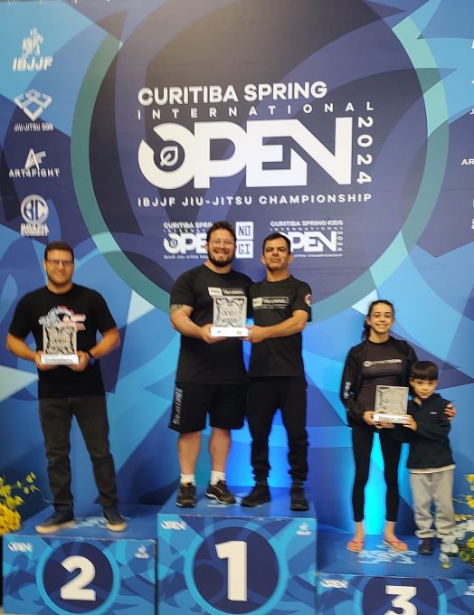 Equipe Protraing Brazilian Jiujitsu E CT Moraes&Lopes BJJ 2 WhatsApp Image 2024 10 17 at 06.49.43 1 1