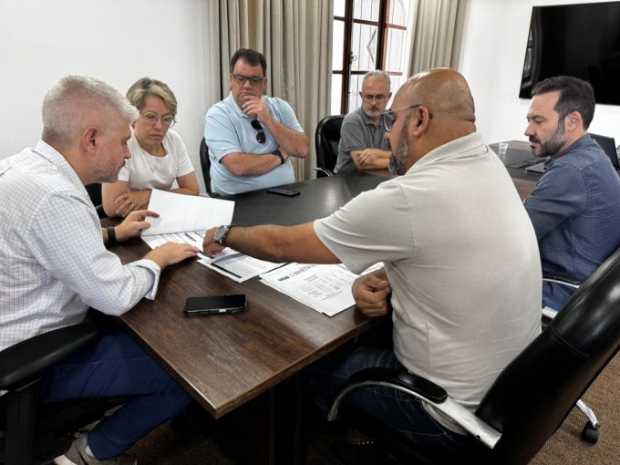 Prefeitura de Blumenau questiona critérios da Agir sobre revisão da tarifa do transporte coletivo 1 prefeito Egidio Ferrari