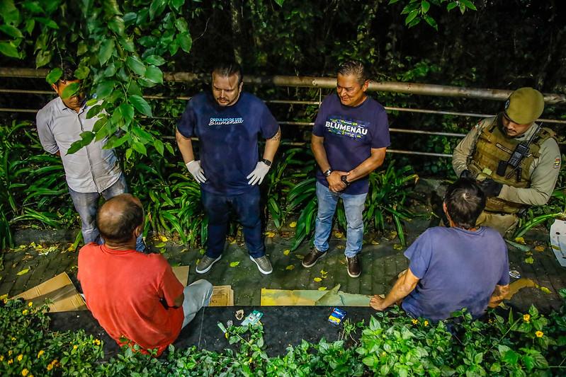 Vereador Almir Vieira acompanha ação de abordagem social 1 d4ad2fda 27b0 4b2d a475 b2a0d0307470