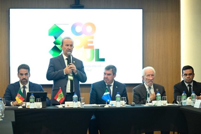 Governadores assinam projeto com Banco Mundial para reforçar Defesa Civil nos quatro estados do grupo de cooperação 1 Jorginho Mello