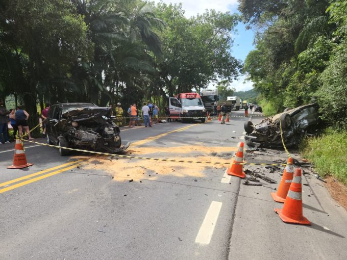 Mãe e filho morrem em colisão frontal na BR-470 em Apiúna; cidade está em luto 1 WhatsApp Image 2025 04 13 at 08.04.31