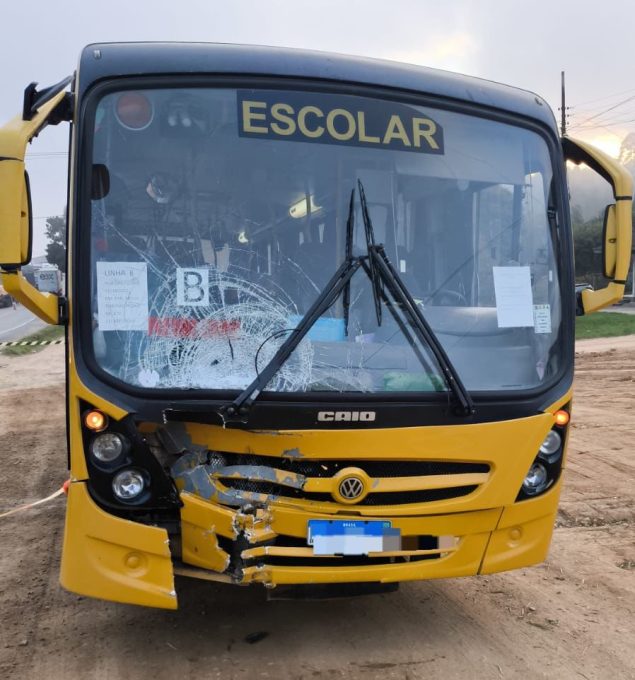 Pai e filha morrem em choque entre moto e ônibus escolar na BR-470, em Ibirama 1 WhatsApp Image 2025 04 30 at 10.02.27 1 e1746022355599