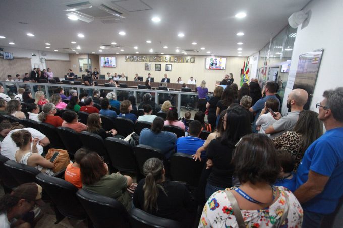 Camara Municipal de Blumenau . Easy Resize.com