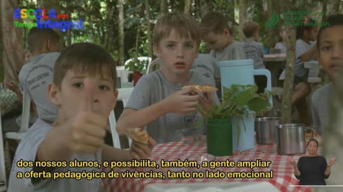 Escola Encano Central de Indaial é destaque em documentário sobre práticas inovadoras em tempo integral 2 WhatsApp Image 2025 05 28 at 16.15.36
