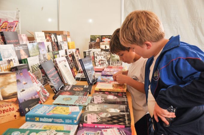 Feira do Livro de Timbó terá espetáculo inédito da Orquestra Sinfônica de Lages 1 WhatsApp Image 2025 06 06 at 16.06.12