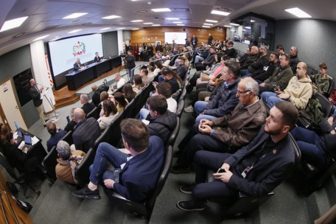 audiencia na Alesc