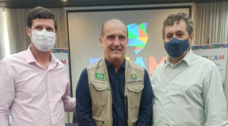 Airton e Valcir com o Ministro Onyx