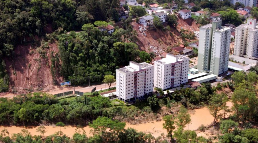 Catástrofe de 2008 em Blumenau