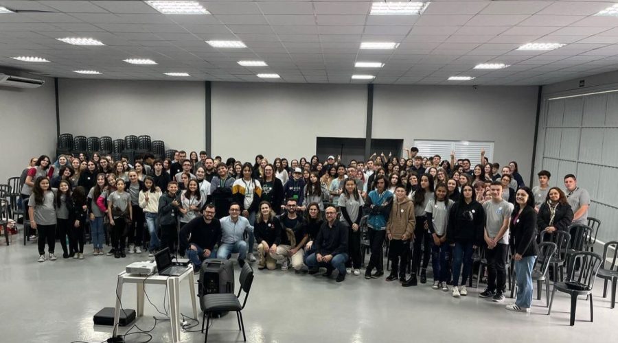 Primeiro Encontro Municipal de Grêmios Estudantis de Indaial