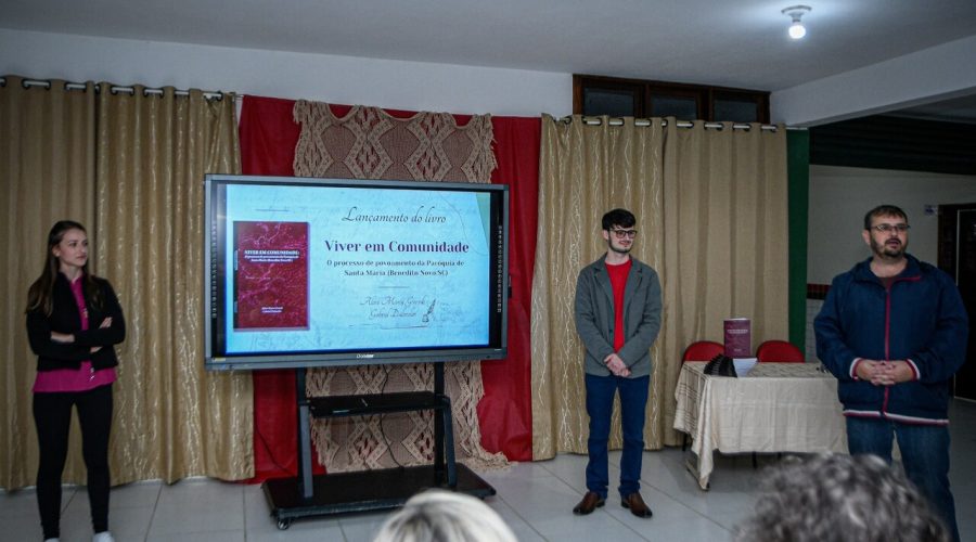 livro “Viver em Comunidade”