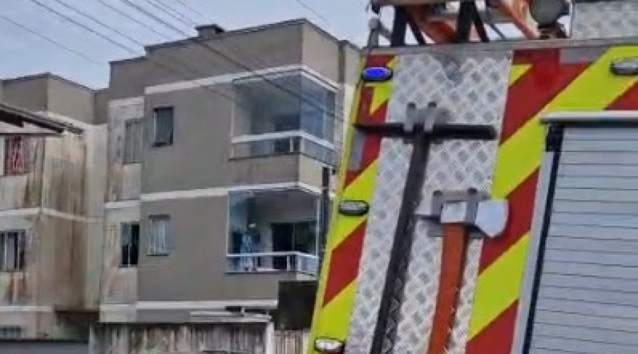 incêndio em Indaial