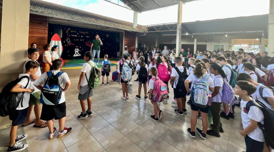 Alunos de Indaial