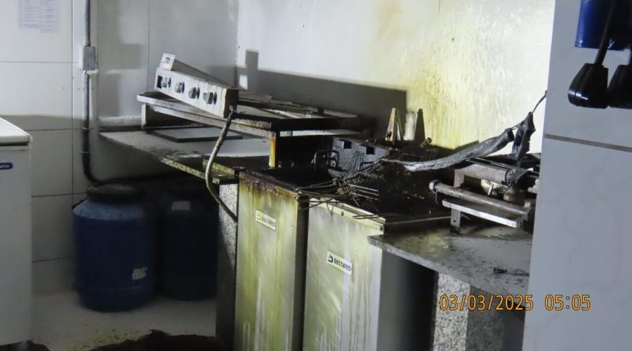 incêndio em hamburgueria de Blumenau