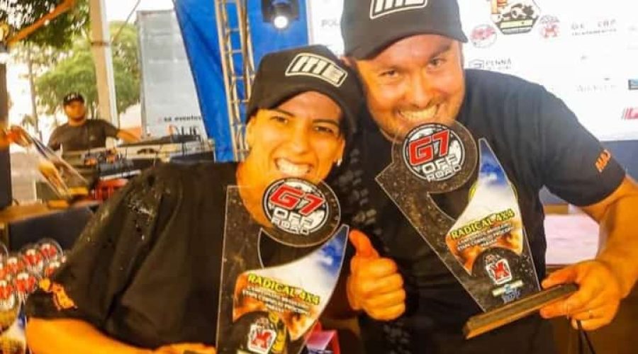 Viviane Schroeder  comemora conquista