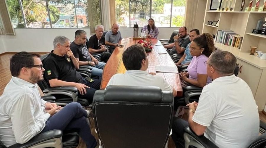 Pastores com prefeito André